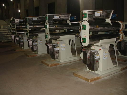 खरीदें 1.5 वीं छोटी अँगूठी पेलेट मिल फिश चिकन पोल्ट्री फीड पेलेट मशीन online manufacture
